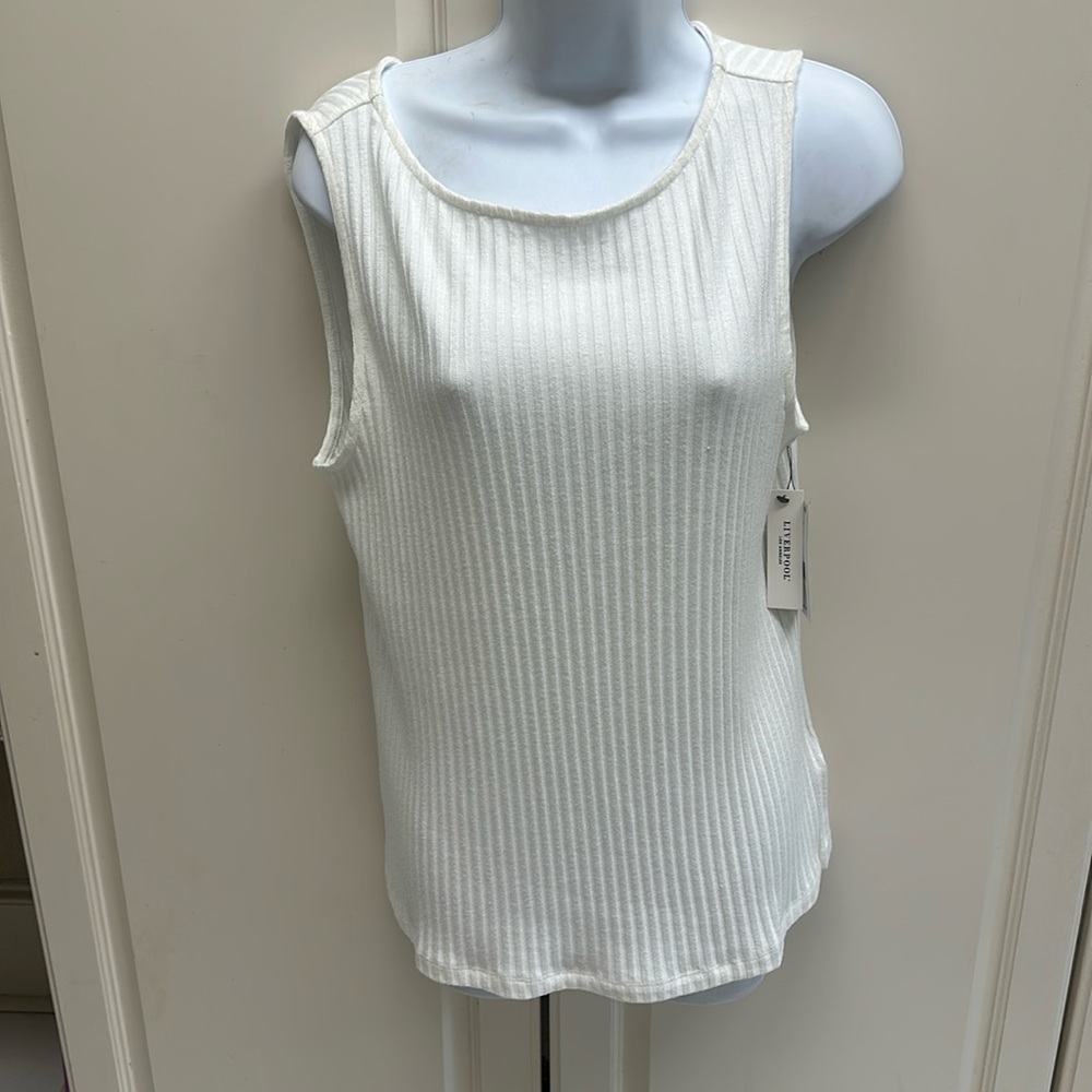 Ribbed Tank